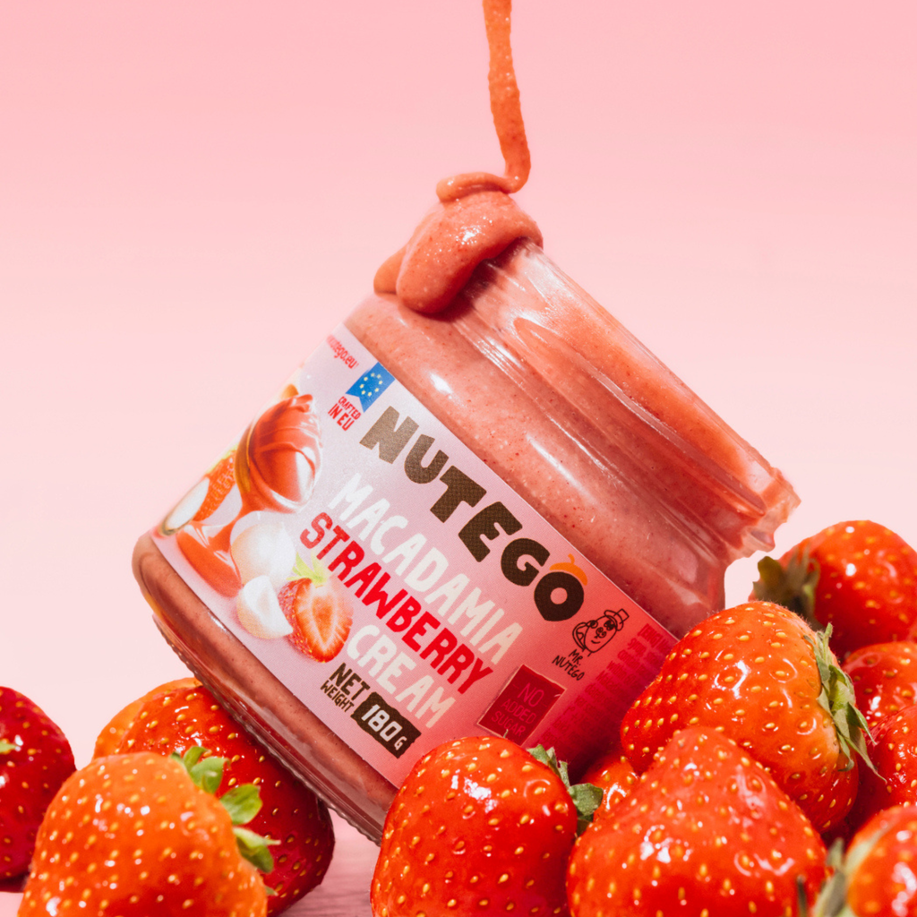 Makadamijos ir braškių kremas