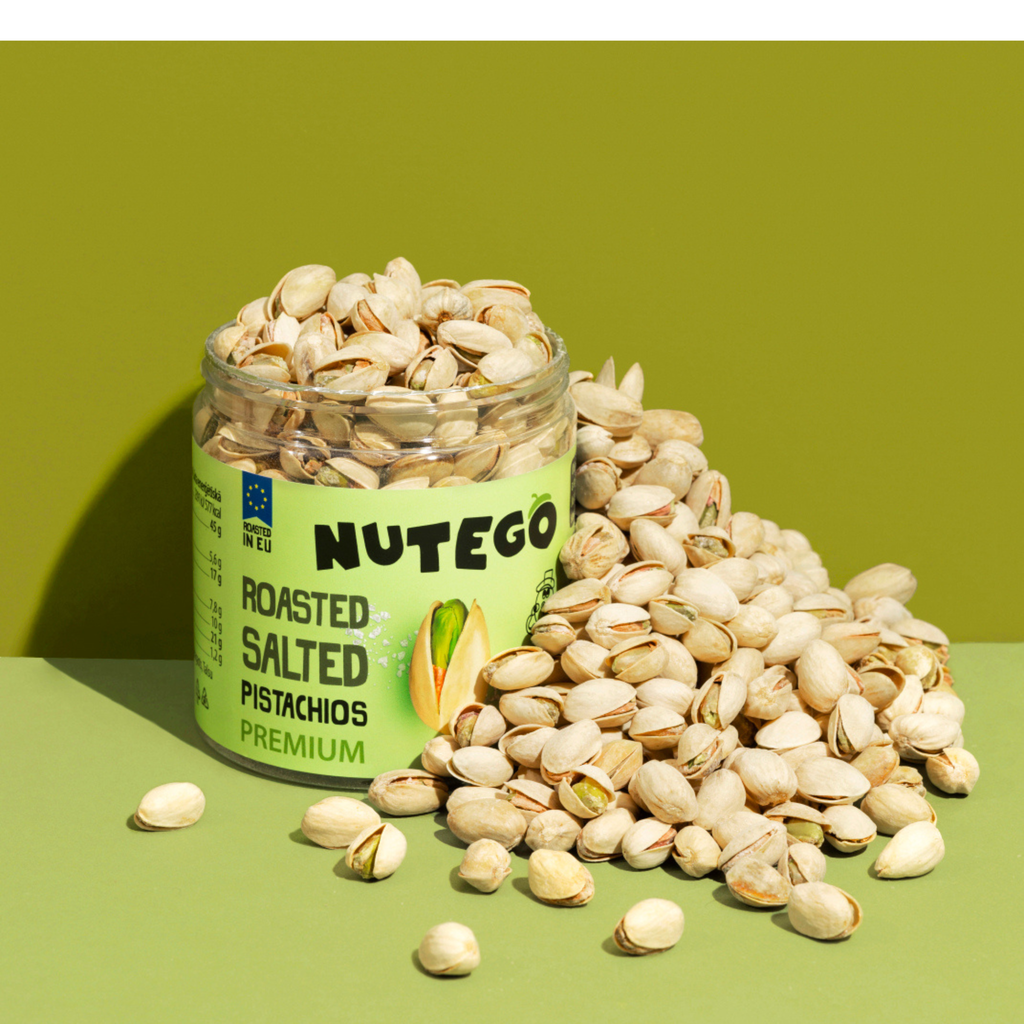 Pistachios with salt